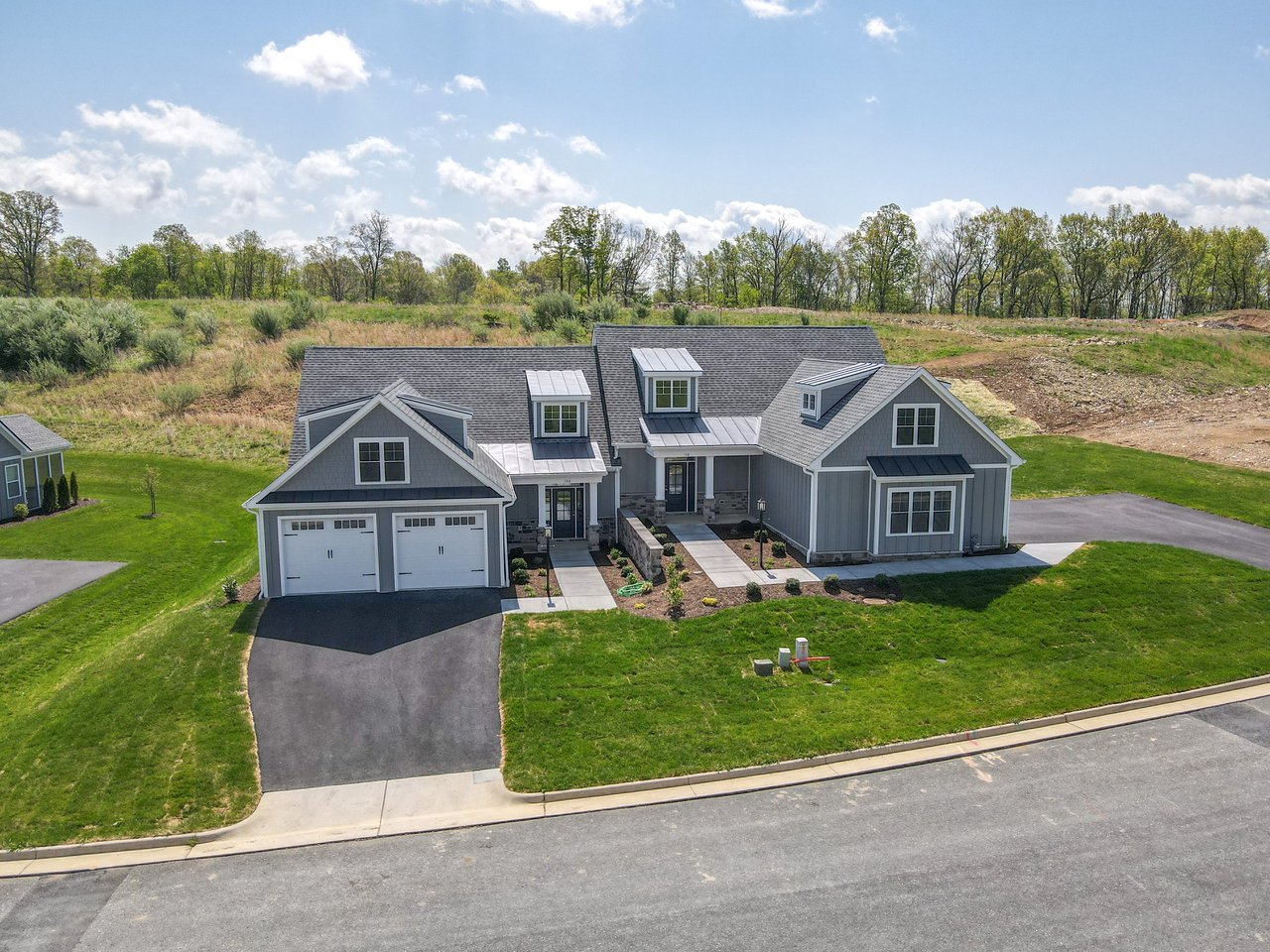 Old Oaks custom home detail