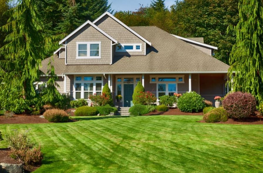 Designing Homes for Comfort and Efficiency in All Four Seasons