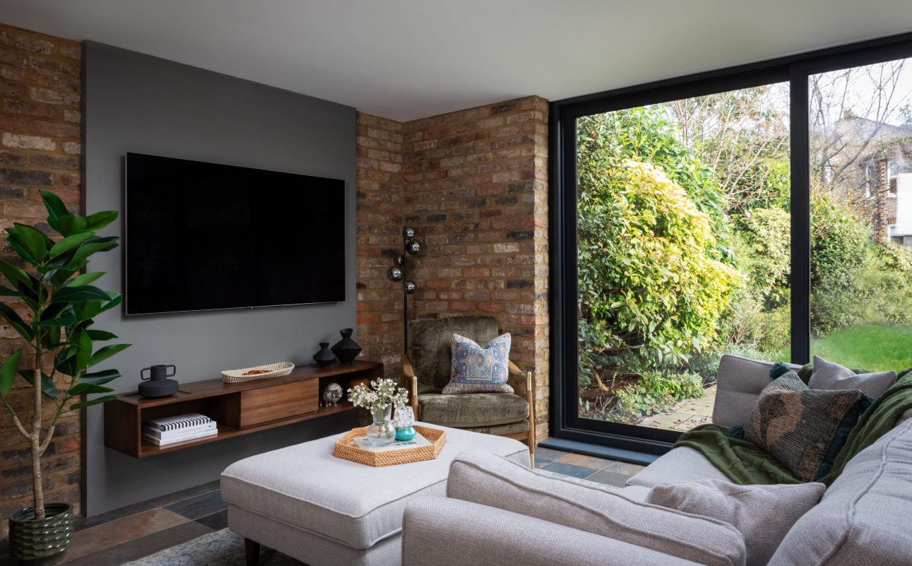 How to Blend Old and New Architecture in Home Renovations in Fishersville, VA
