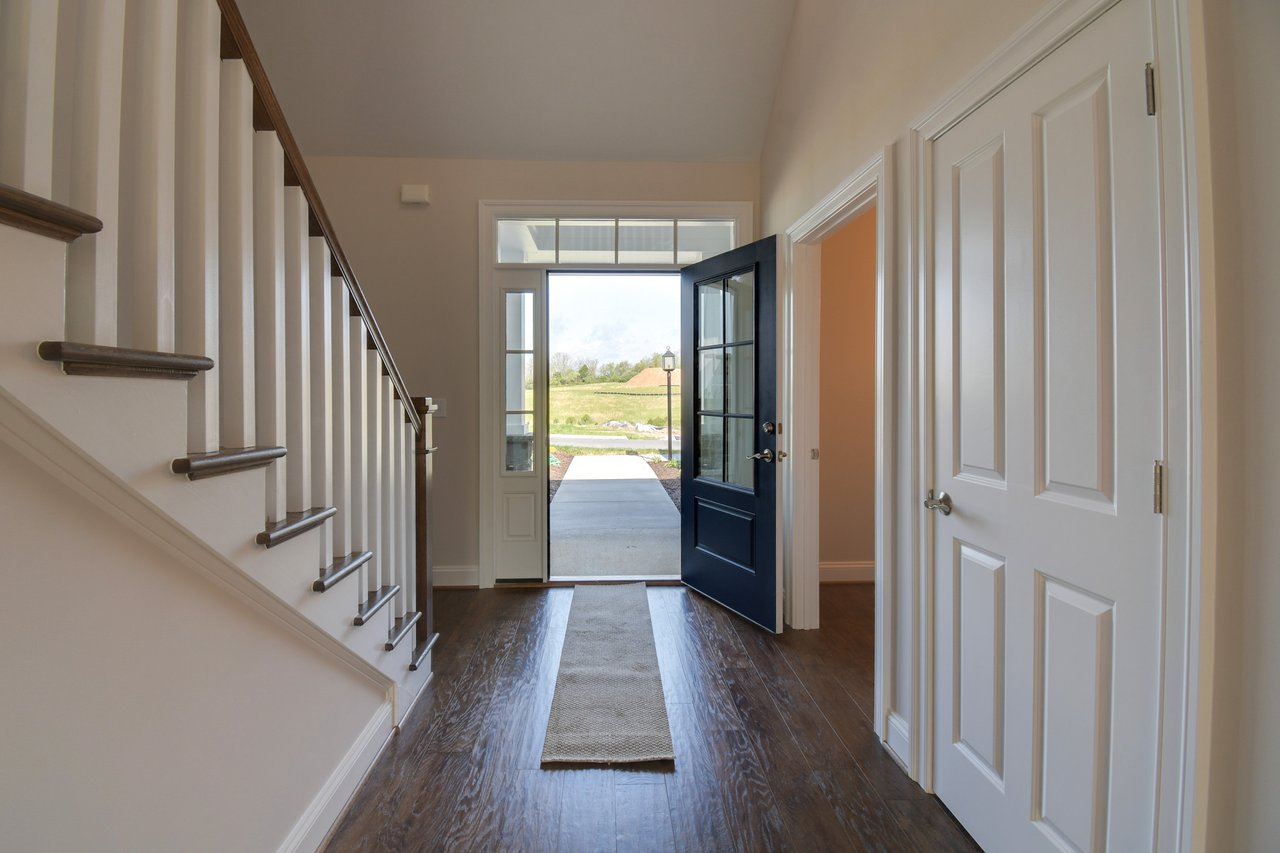 Old Oaks custom home rear