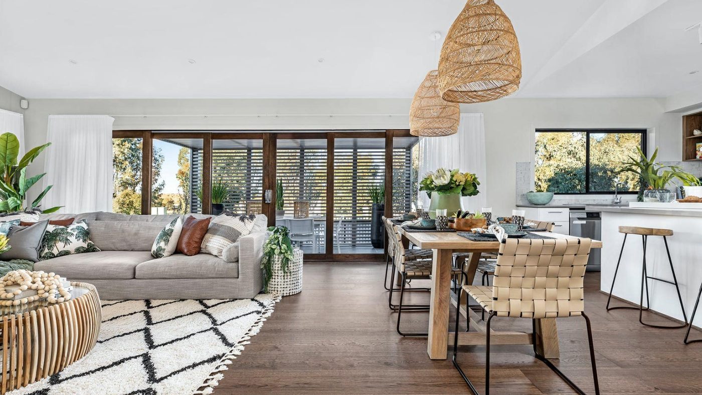 Open Concept vs. Defined Spaces: Choosing the Right Layout for Your Lifestyle