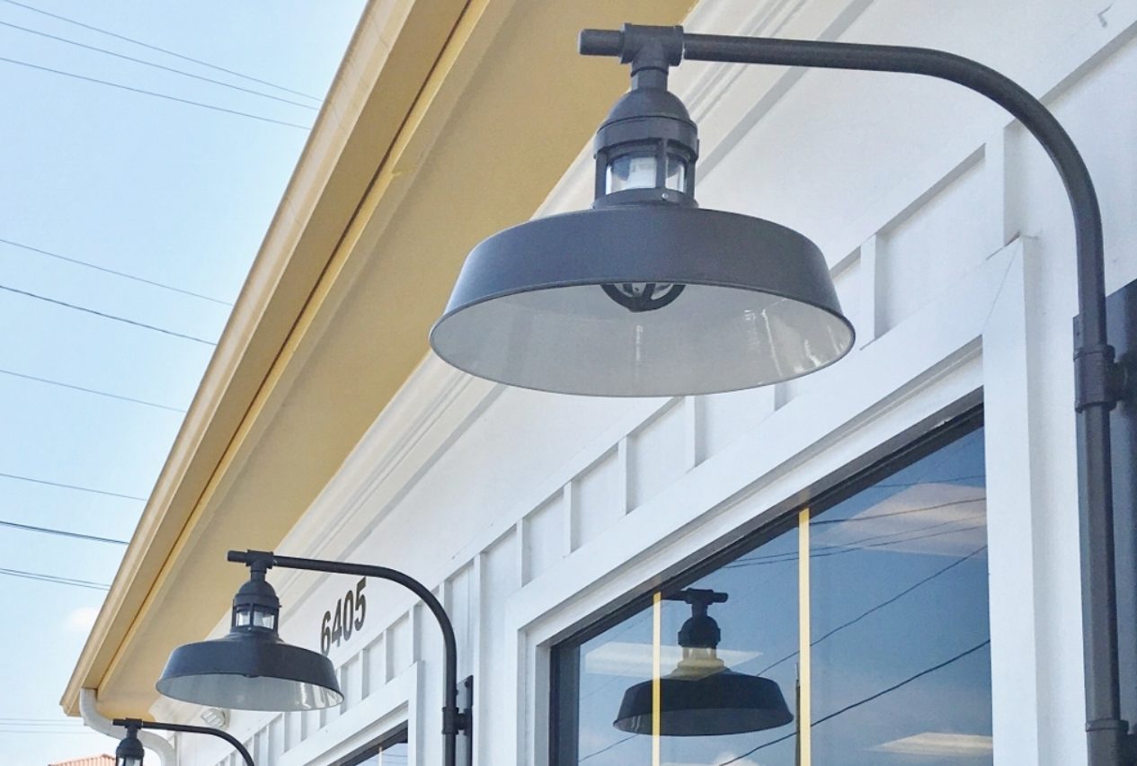 Commercial Curb Appeal: Why First Impressions Matter in Fishersville, VA