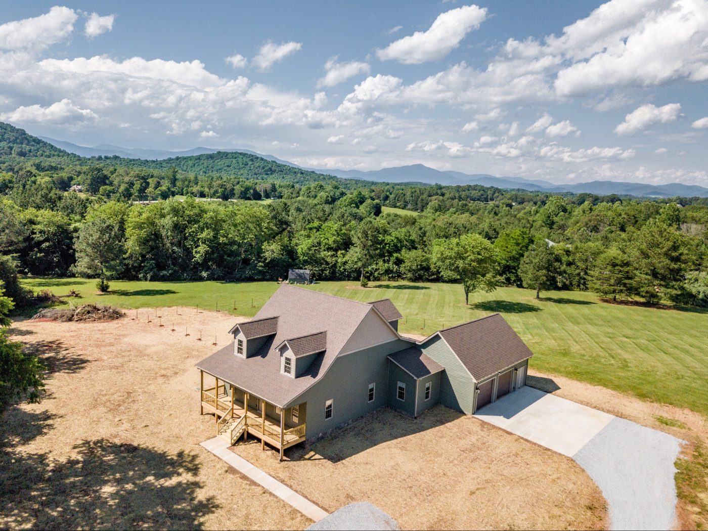 The Timeline of Building a Custom Home in Albemarle County, VA: From Foundation to Finish